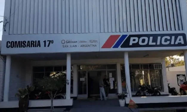 Robaron un comercio a una cuadra de la Comisaría 17ª y apuntaron contra la seguridad en Chimbas