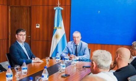 Valle Fértil: emprendedores mineros llevaron sus inquietudes a la Legislatura