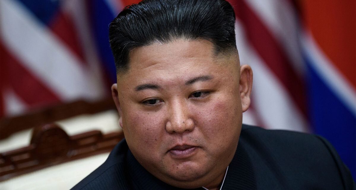 Corea del Norte prueba una nueva arma y Kim Jong-un amenaza con un dolor de cabeza incurable para sus enemigos