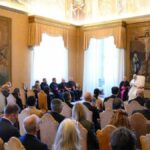 Antes de visitar la Argentina, el Papa León XIV recibió a un sindicalista cercano al Gobierno