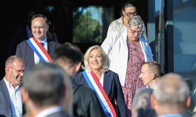 Marine Le Pen consolida su poder en el Senado a siete meses de las elecciones presidenciales