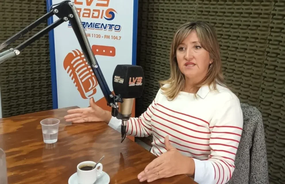 Silvia Fuentes evaluó la educación y se puso un “aprobado justito”
