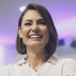 Michelle Bolsonaro gana espacio en la derecha de Brasil y se proyecta como figura para 2030
