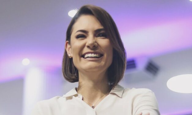 Michelle Bolsonaro gana espacio en la derecha de Brasil y se proyecta como figura para 2030
