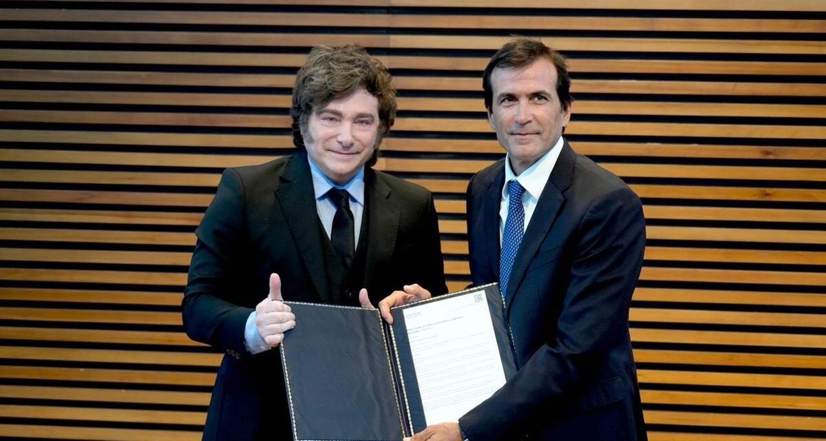 Javier Milei nombró a Adolfo Cambiaso embajador extraordinario para promover el deporte argentino en el mundo