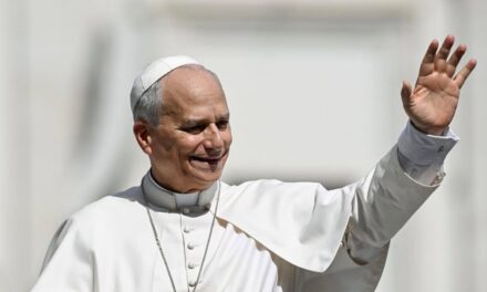 Axel Kicillof declaró de interés provincial la visita del papa León XIV y habilitó los gastos para el operativo