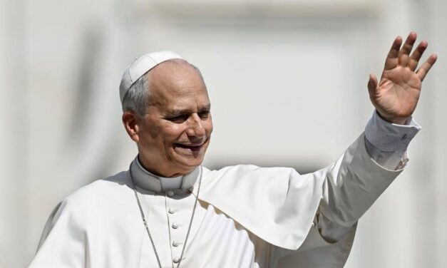 El papa León XIV mantiene su agenda de actividades en el Vaticano tras el anuncio de su operación