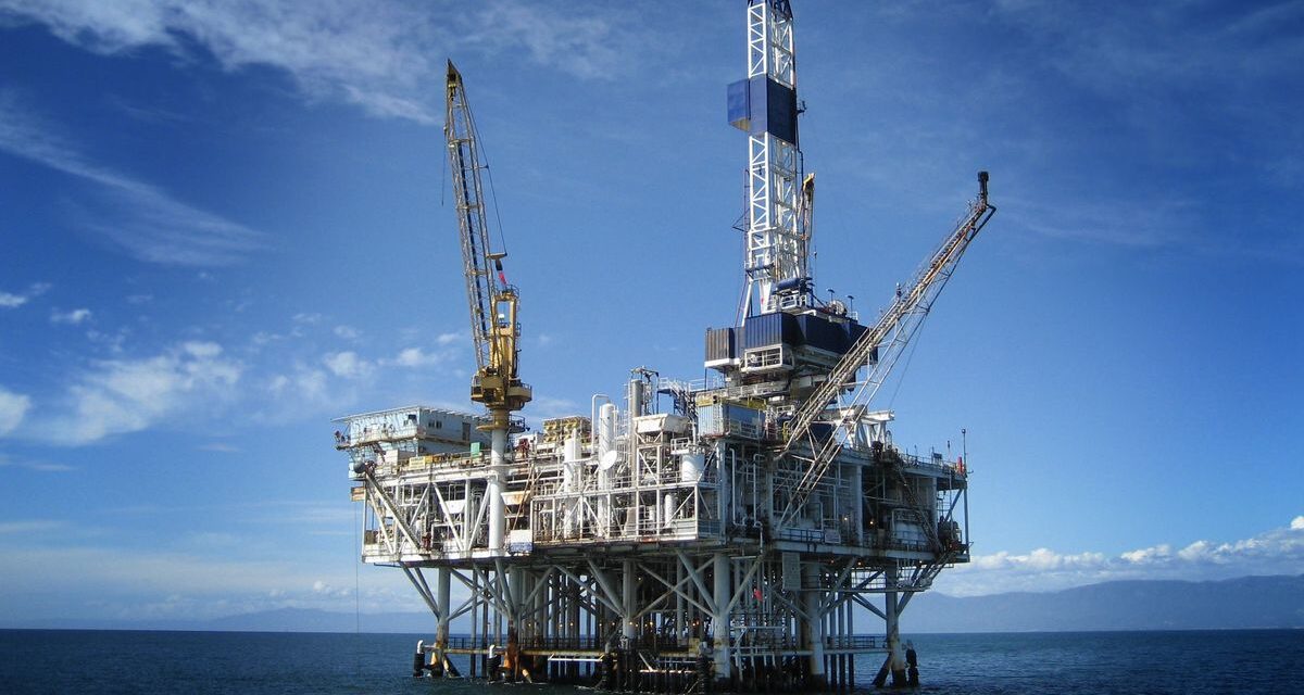 En medio de la tensión, el gobierno británico extendió las licencias a petroleras que operan en Malvinas