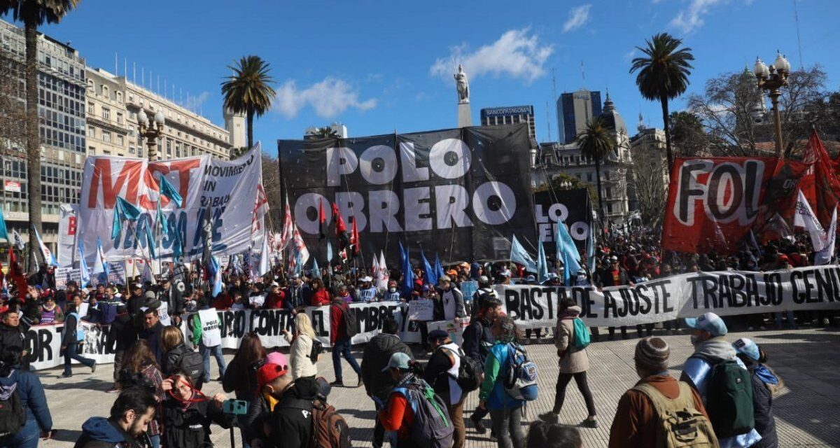 Todos los detalles de la movilización convocada contra el gobierno de Javier Milei