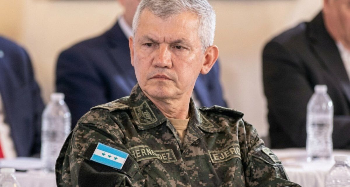 Un exjefe militar irá a juicio por ataques contra periodistas en un caso sin precedentes