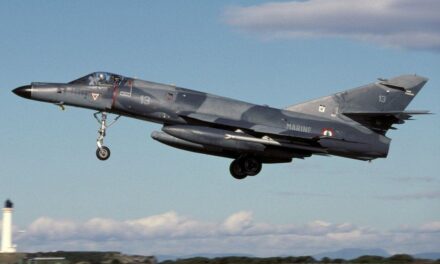 Presentaron un proyecto para llevar a Catamarca un avión que participó de la guerra de Malvinas