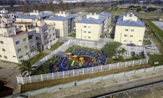 A semanas de la visita del Papa, impulsan una ley para financiar los barrios populares