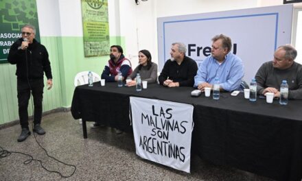 Sindicatos y empresarios pymes piden una política industrial activa y planificación estratégica