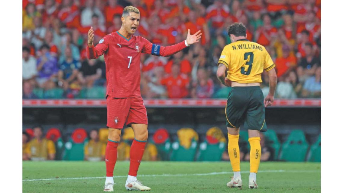 El fútbol profesional, cosa de viejos