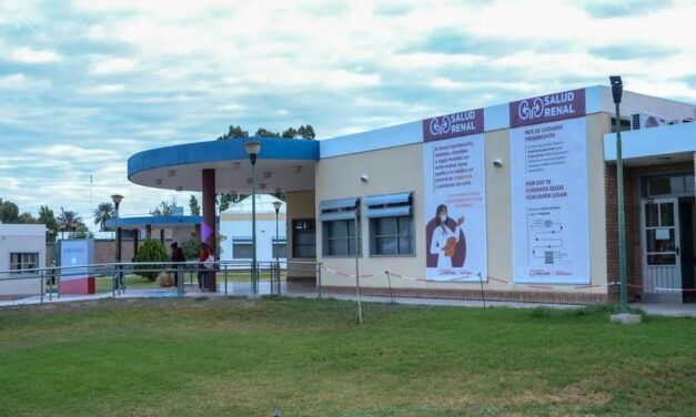 Buscan a familiares de un hombre internado en el Hospital Federico Cantoni