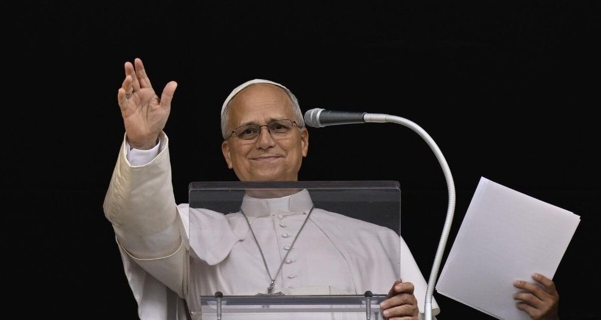 El papa León XIV reapareció tras su operación en el Vaticano y aseguró que retomará gradualmente sus actividades