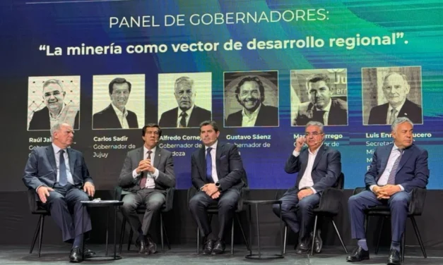 Orrego llevó el desarrollo minero y las obras de infraestructura a las rondas de negocios del RIGI