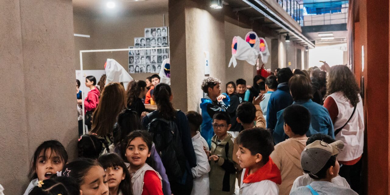 Rawson: la Feria del Libro entra en su jornada final con una agenda que se extiende hasta la noche