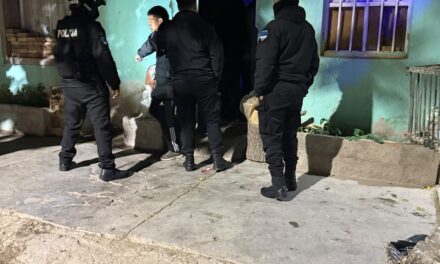 Desbarataron una fiesta clandestina en Caucete: cobraban entradas y vendían alcohol en una casa
