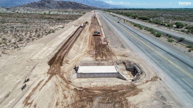 La Provincia busca autorización para tomar USD 160 millones y reactivar la Ruta 40 Sur
