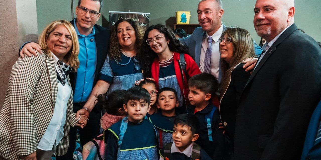 Rawson abrió una nueva edición de la Feria Provincial de la Cultura Popular y el Libro