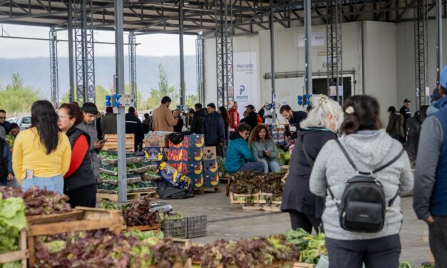 Pocito inauguró una Feria Frutihortícola para fortalecer a los productores locales