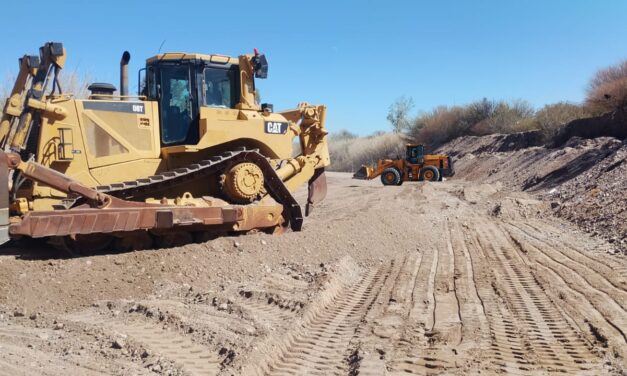 Hidráulica trabaja sobre el río Yakin para proteger canales y zonas pobladas de Albardón
