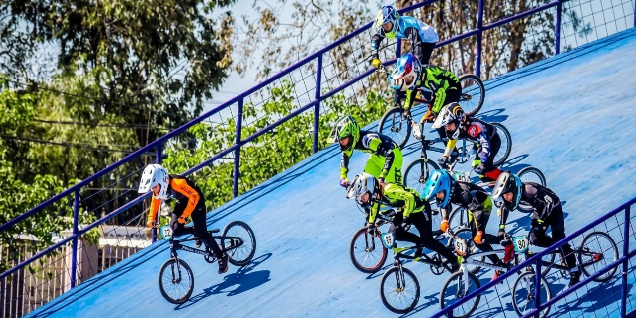 ¡San Juan acelera a fondo! Más de 400 pilotos de 12 países llegan al BMX con la mira puesta en Los Ángeles 2028