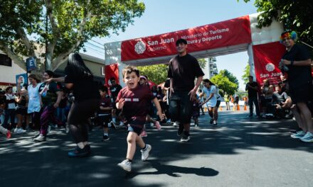 El IRONKIDS rompió su récord de convocatoria con 680 chicos en las calles de la Ciudad