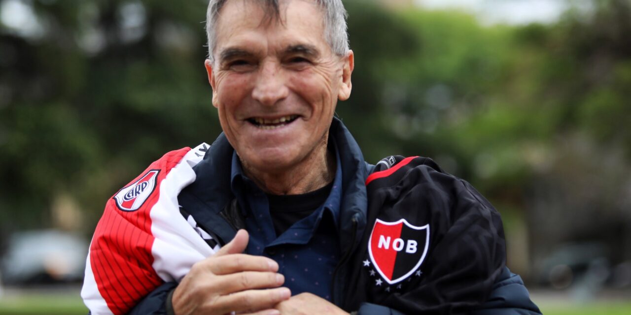 “En la Bombonera me tiraron dos gallinas vivas desde la popular”