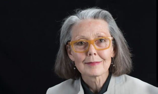 La escritora canadiense Anne Carson ganó el Premio Nobel de Literatura 2026