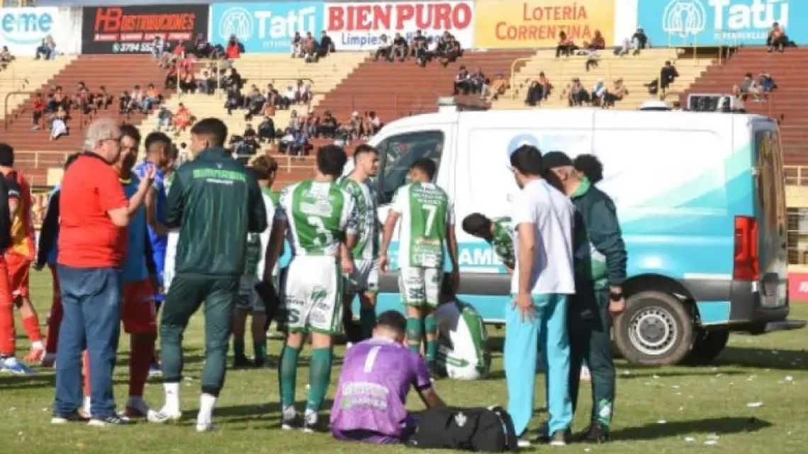Federal A: suspendieron el partido entre Boca Unidos y Gimnasia de Chivilcoy por una bomba de estruendo