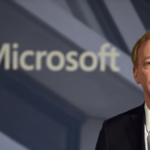 El presidente de Microsoft reclamó controles para la Inteligencia Artificial y advirtió sobre los riesgos
