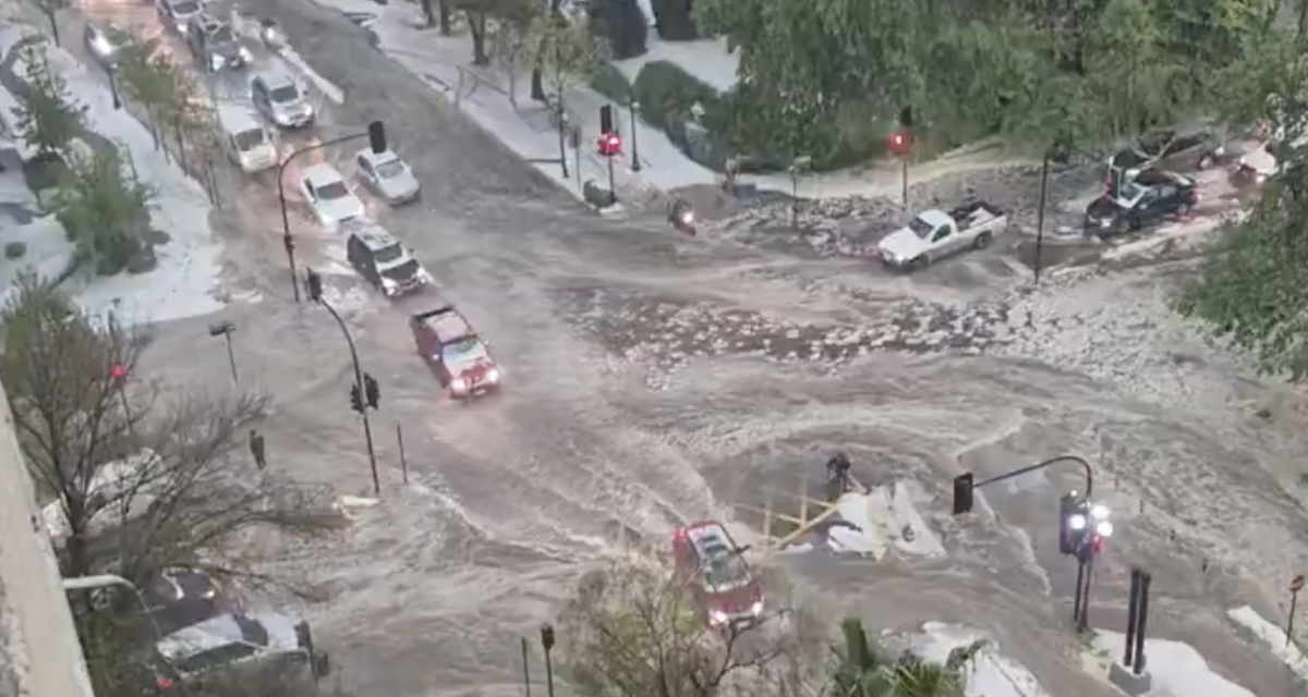 Chile declaró alerta roja en Santiago por un temporal con inundaciones y evacuaciones