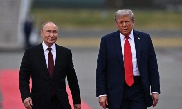 Donald Trump anunció un acuerdo con Vladímir Putin para recibir diésel ruso y bajar los precios