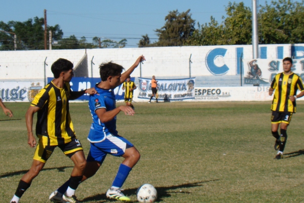 El viento Zonda obligó a suspender los partidos de la Liga Sanjuanina