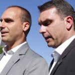 Brasil ordenó detener al hermano de Flavio Bolsonaro en plena campaña para el balotaje