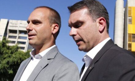 Brasil ordenó detener al hermano de Flavio Bolsonaro en plena campaña para el balotaje