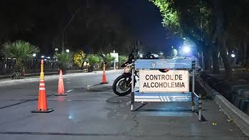 El hermano de un diputado caucetero habría dado positivo en alcoholemia y amenazado a policías: “Los voy a hacer echar”