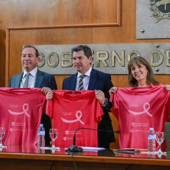 Orrego lanzó una maratón para concientizar sobre el cáncer de mama