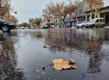 El frío y las lluvias marcarán el sábado en la provincia