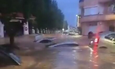 Autos arrastrados, inundaciones y una víctima fatal de 100 años