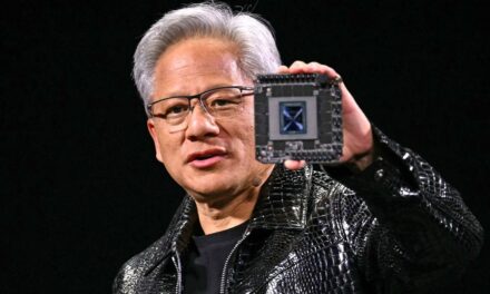 El CEO de Nvidia advirtió que analiza dejar de vender chips a empresas que desarrollen una IA insegura