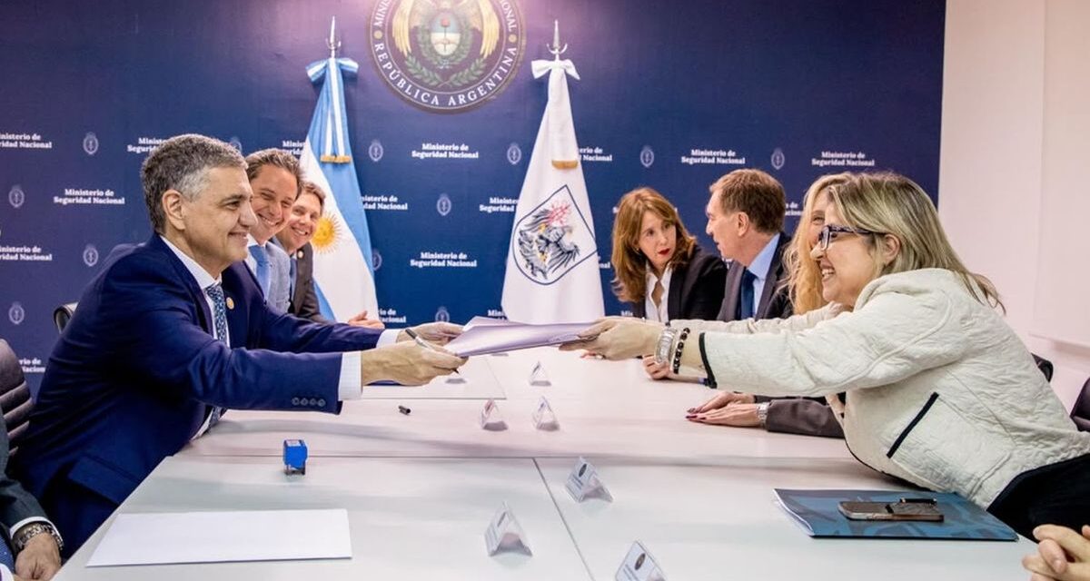 Nación y CABA firmaron el traspaso de la cárcel de Marcos Paz y acordaron avanzar con el desalojo de Devoto