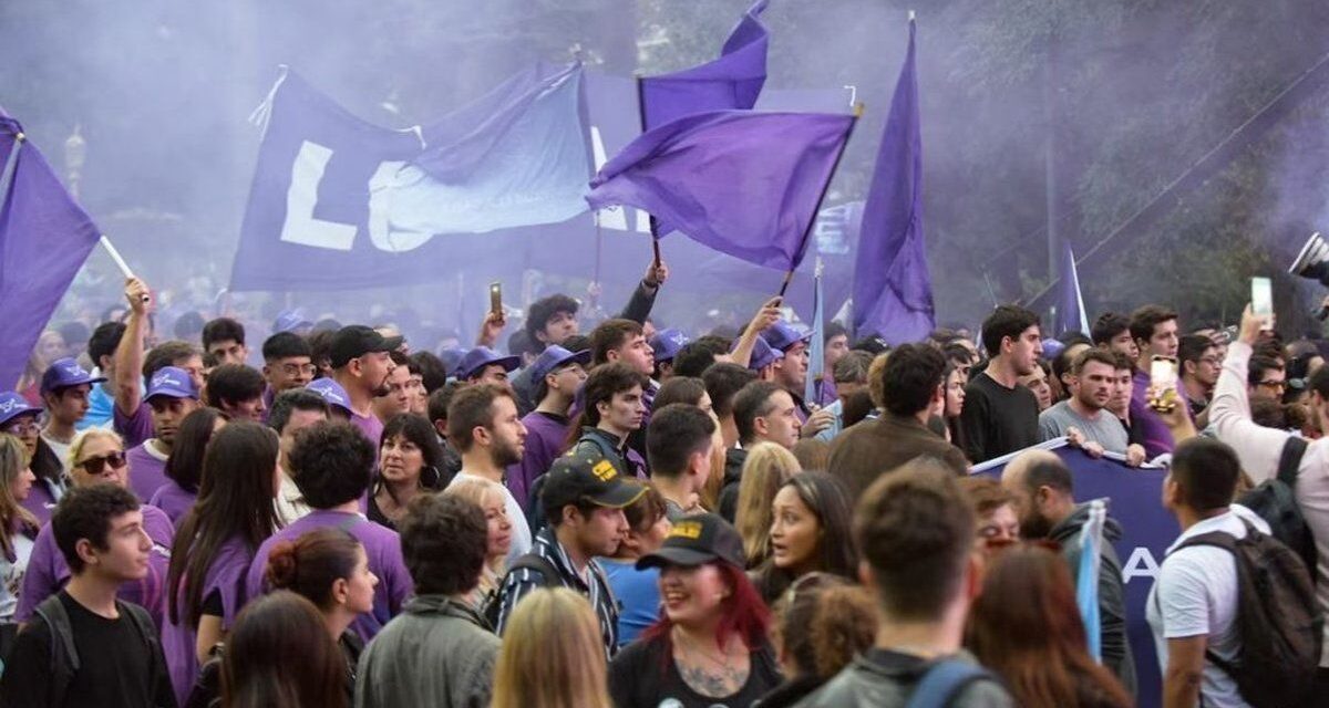 La Libertad Avanza reúne a más de 1.200 jóvenes en Morón en medio del debate por las candidaturas de 2027