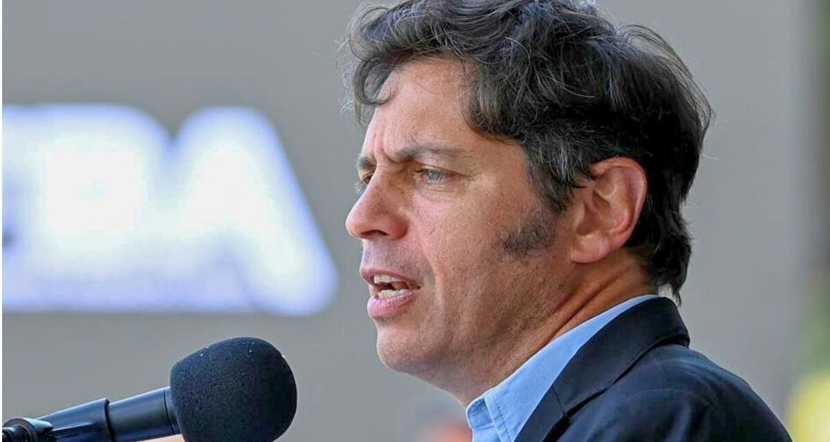 Axel Kicillof llamó a construir una alternativa para 2027, respaldó a Cristina Kirchner y lanzó duras críticas contra Javier Milei