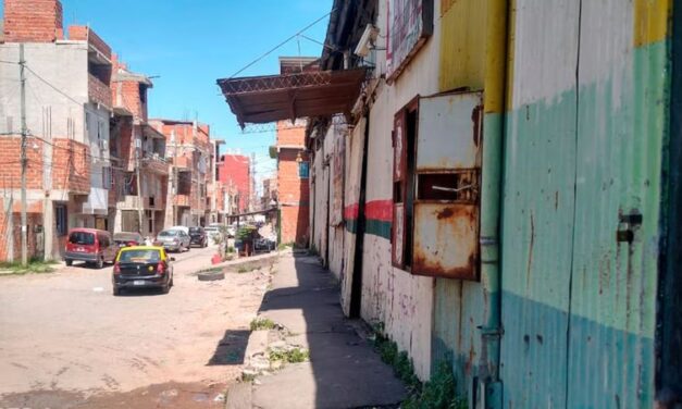 Deudas familiares y urbanización de villas, la agenda del peronismo porteño para rivalizar con el PRO y La Libertad Avanza