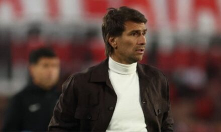 Ponzio y una tesis superclásica para empezar a recibirse de licenciado en DT
