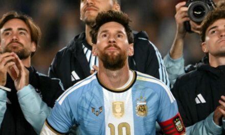 La pelota argentina perdió su mejor caricia: el capítulo final del mito Messi