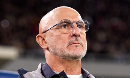 Luis de la Fuente fue elegido el Mejor Entrenador del Año en la gala del Balón de Oro